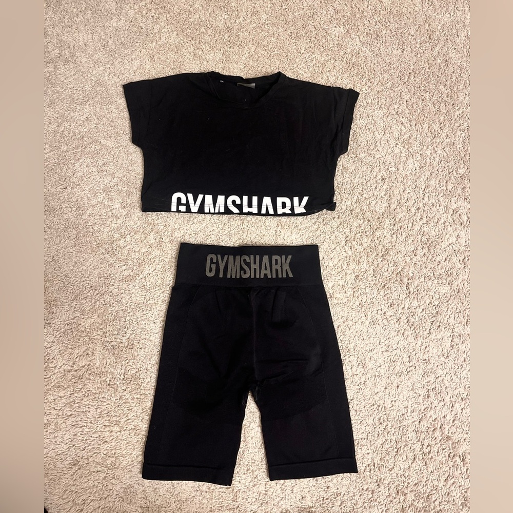 Gymshark Black Activewear set XS